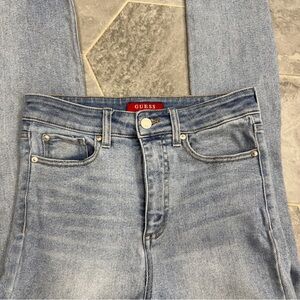GUESS Womens Light Wash Skinny Jeans Size 27